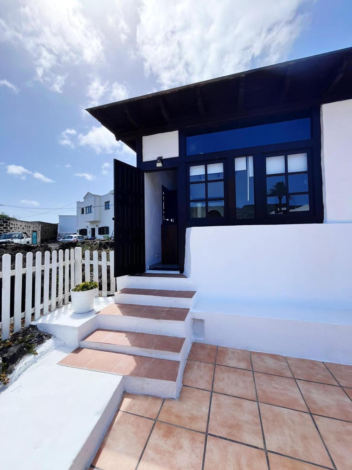 Campo Y Lava Villa Tías Eksteriør bilde