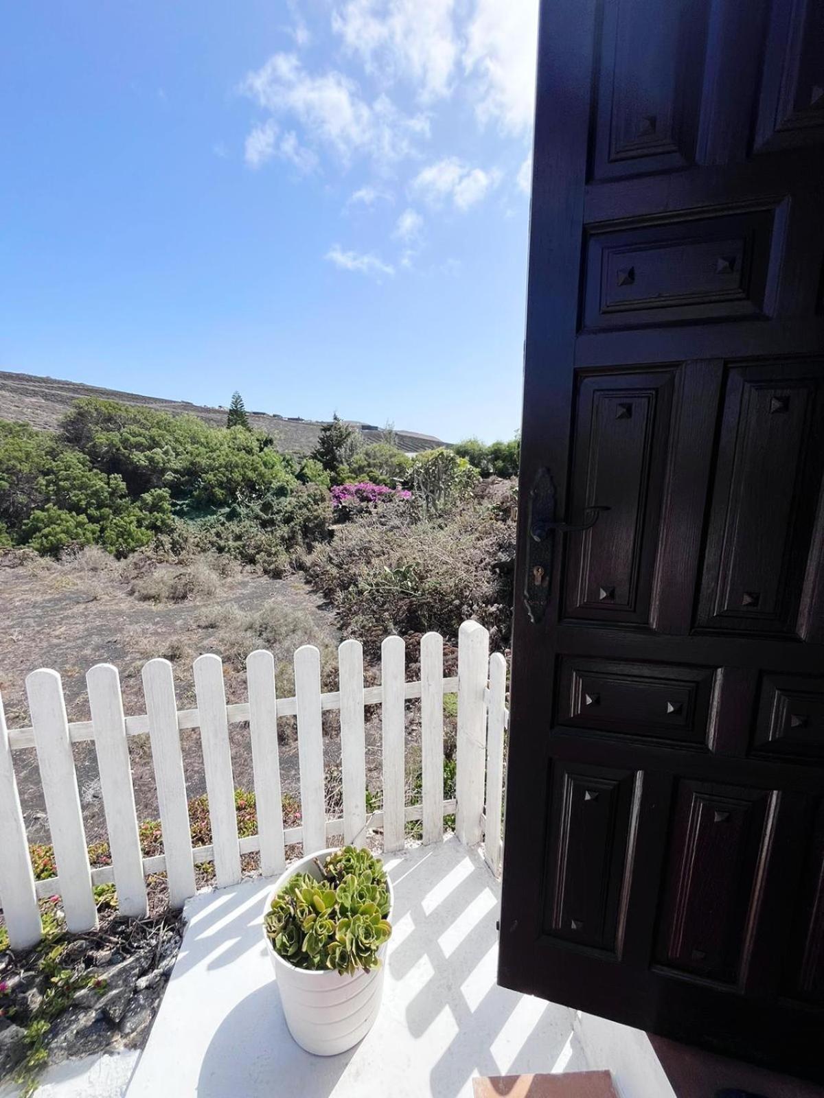 Campo Y Lava Villa Tías Eksteriør bilde